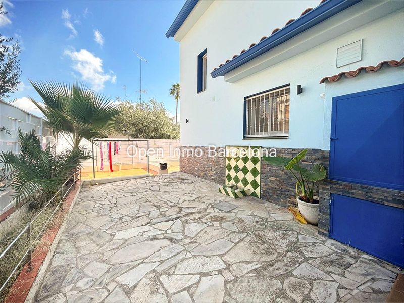 Foto 4f7b1a7c-9eb3-44c2-9a01-8b8fae1a9835. Casa con riscaldamento parcheggio in Vallpineda-Santa Bàrbara Sitges