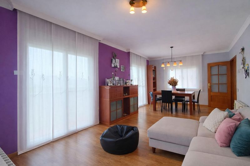 Foto e8d0393e-20f7-41ad-b034-280b1e6a759e. Pis amb calefacció a La Collada-Sis Camins Vilanova i la Geltrú