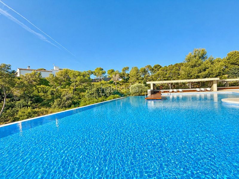 Foto d0c659a4-48fd-4cbc-bece-daffab1bbf3b. Piso atico duplex , urbanización casas del mar en Sant Pere de Ribes