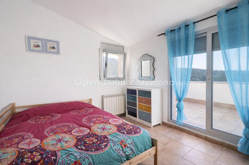 Foto 6594bd76-f25d-4586-93ed-a0208337b2c6. Casa amb calefacció aparcament a Canyelles