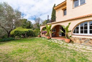 Maison à Can Lloses - Can Marcer. Estupenda casa con licencia turística