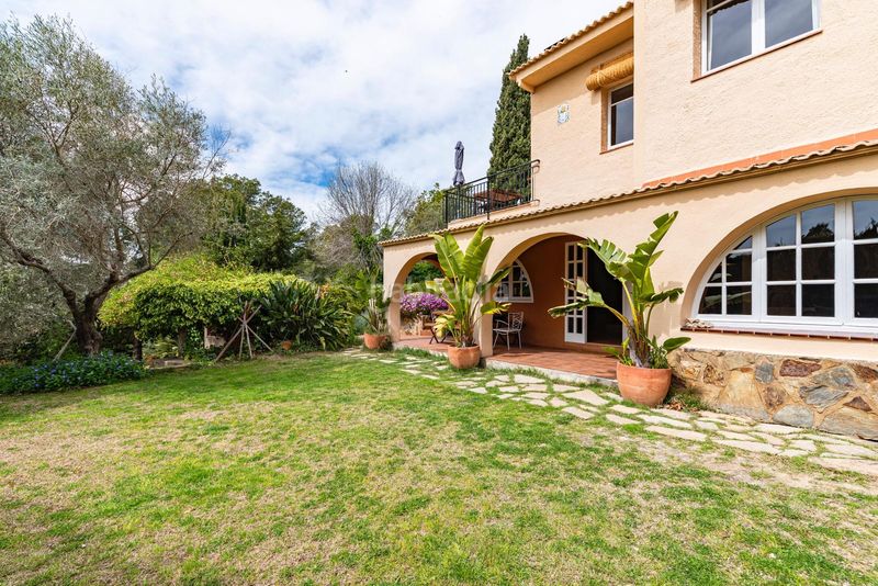 Foto 9846b0c0-d6fc-434b-90e9-c5e9b82edd0d. Casa amb piscina a Can Lloses - Can Marcer Sant Pere de Ribes