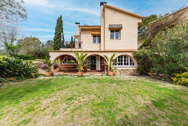 Foto b63657fe-82a7-4e2b-bad4-9b85ff942ee9. Casa amb piscina a Can Lloses - Can Marcer Sant Pere de Ribes