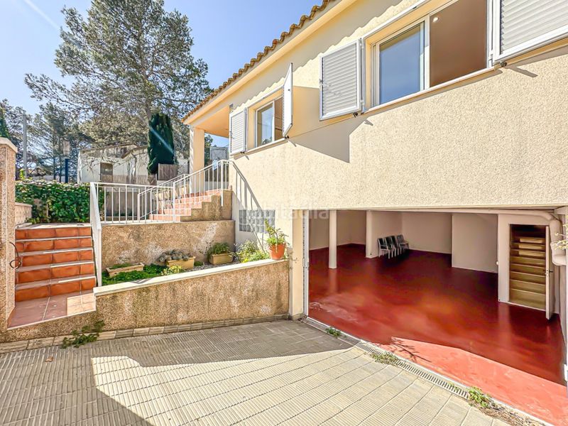 Foto 359bd2cd-e8f7-43de-92f9-bb65b677fa01. Casa en Canyelles