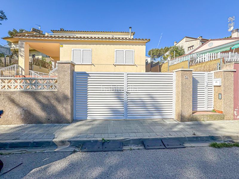 Foto 73fa4479-457a-4eed-bcdd-2449015fea4f. Casa en Canyelles