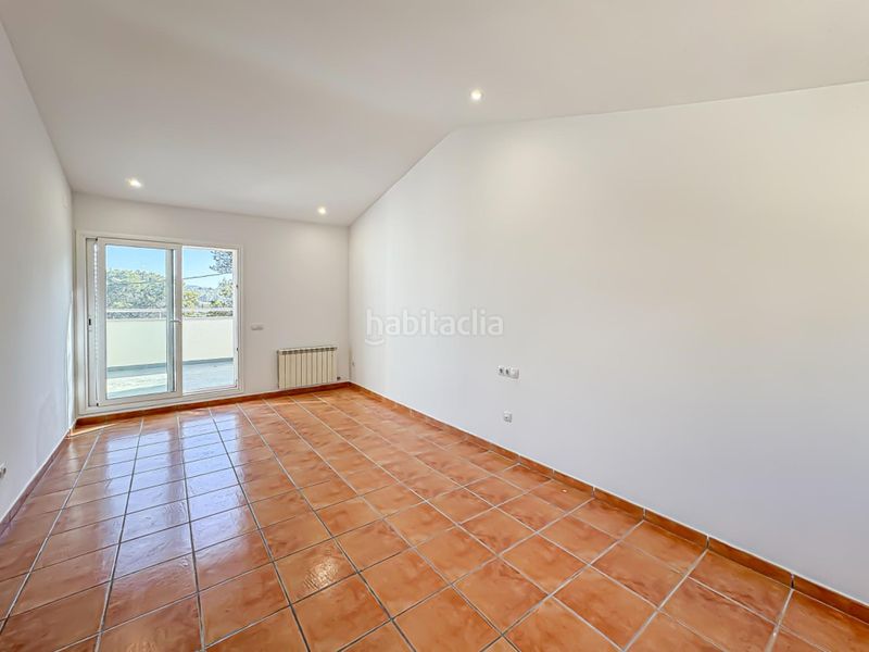 Foto a1d5b09c-4a3d-4e25-95f9-5a177ca928fc. Casa en Canyelles