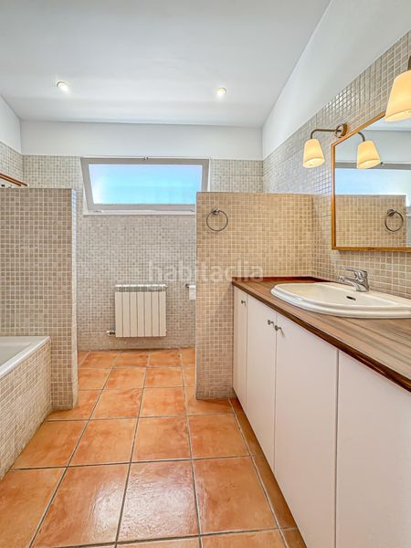 Foto e8720b7c-a778-4846-a0fc-bbcba5c43407. Casa en Canyelles