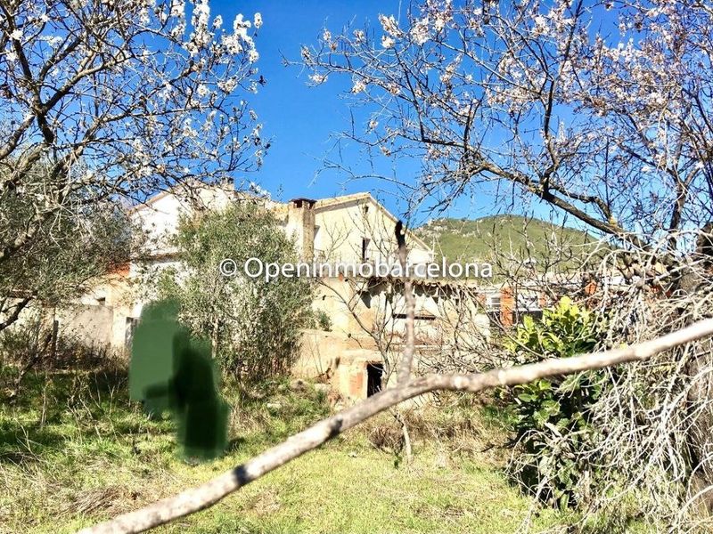 Foto 91b52b1a-d3e2-4ecb-b1f8-13c5f4097718. Masia a Torrelles de Foix