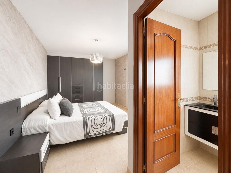 Foto b2524075-44bd-4fb6-acda-43976a00c963. Casa amb calefacció aparcament a Les Roquetes Sant Pere de Ribes