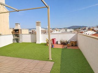 Casa a Les Roquetes. Casa esquinera en les roquetes