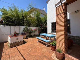 Casa a Centre. Chalet independiente en venta en sant pere de ribes