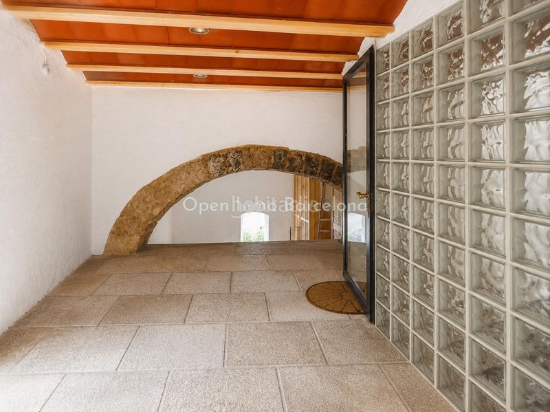 Foto 07c5693e-7034-47df-9bf4-97b5b9250d85. Casa amb calefacció aparcament a Torre de Claramunt (La)