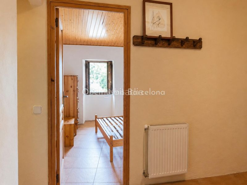 Foto 73ce9164-6b7b-4a56-a95a-94fea6a68ed4. Casa amb calefacció aparcament a Torre de Claramunt (La)
