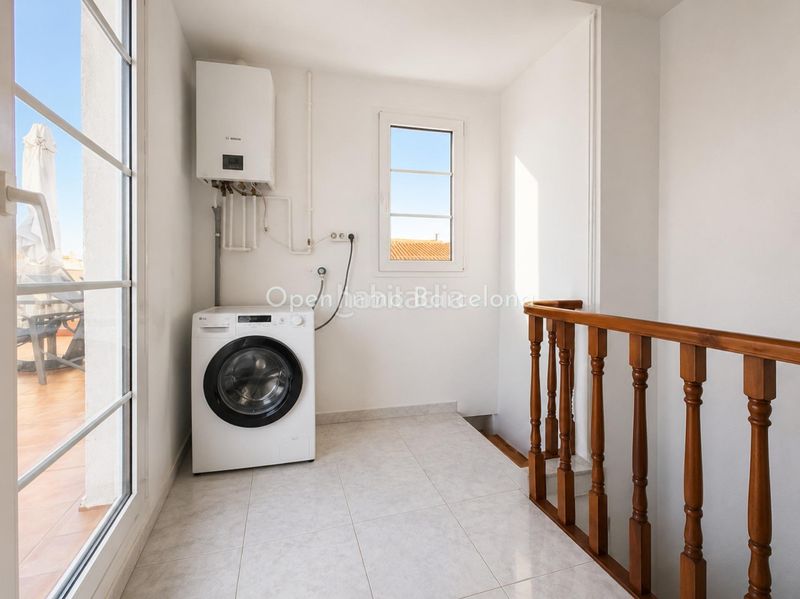 Foto 135547b6-d7a7-44ae-af58-c9354e5da7ad. Casa amb calefacció aparcament a Centre Sant Pere de Ribes