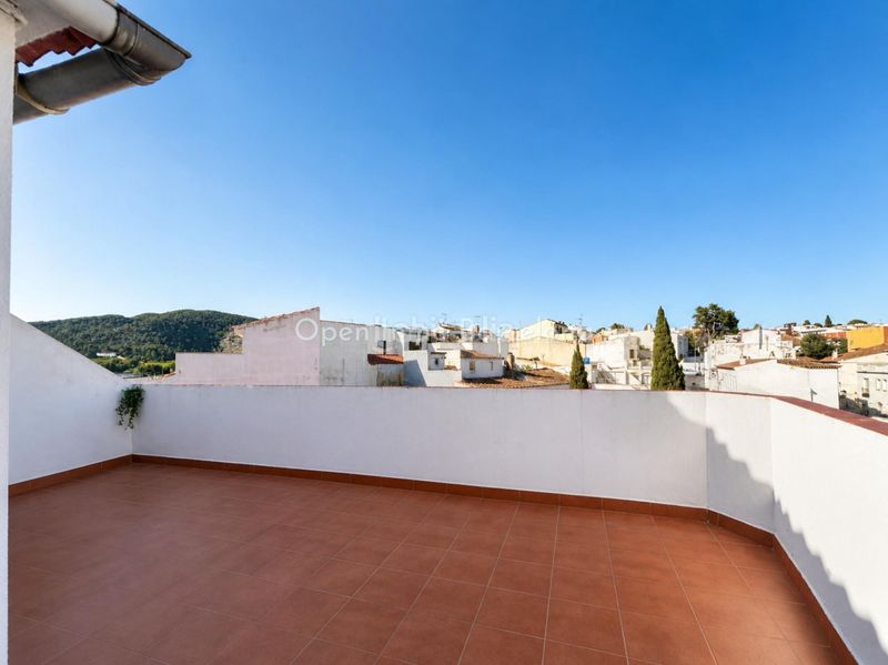 Foto 4d0d3eed-830d-48b3-ac89-b4d9725c5c70. Casa amb calefacció aparcament a Centre Sant Pere de Ribes