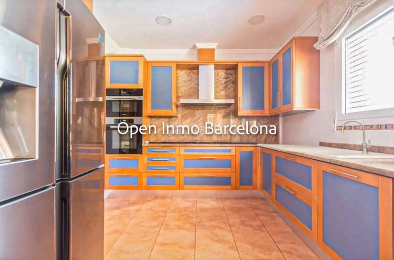 Foto a9f14153-ff33-4519-86a5-9157b5e9b8db. Casa amb calefacció aparcament piscina a Lluminetes Castelldefels