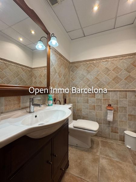 Foto d4cffb9d-3e0d-46ed-878a-5fee4f522fef. Casa amb calefacció aparcament piscina a Lluminetes Castelldefels