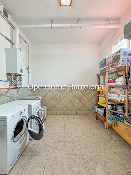 Foto 241d6e8d-d2d1-4661-9d33-8879fa7d589e. Casa amb aparcament a Centre Sant Pere de Ribes
