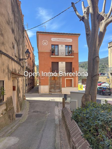 Foto cb24fb2e-03b4-4243-a678-6e7c0609b1dd. Casa en Caldes de Montbui