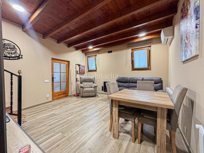 Foto 6bc7461f-ece8-40d0-b063-6ac01f954f5e. Casa a pou 13 a Canyelles