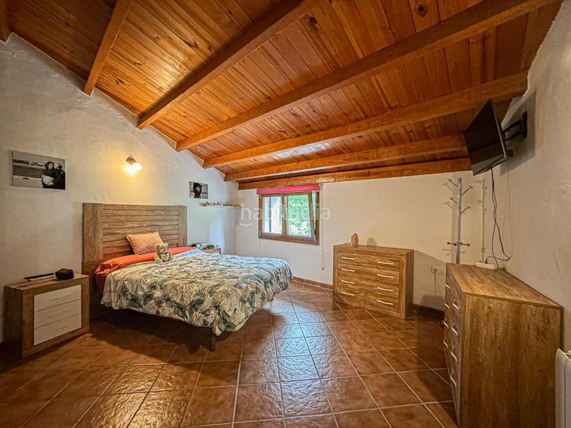 Foto b663baf7-f256-478a-b6ff-f870ad2b162c. Casa a pou 13 a Canyelles
