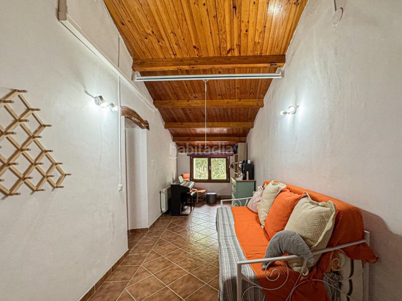 Foto c6555d98-2c84-4a52-b6e7-35125512e740. Casa a pou 13 a Canyelles