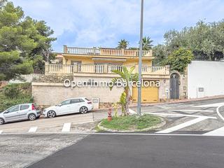 Maison à Levantina - Montgavina - Quintmar. Casa o chalet independiente en venta en levantinamontgavinaquint
