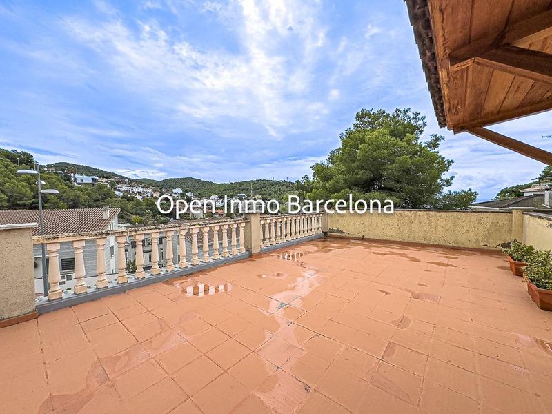 Foto 247f42d8-fba8-43e8-9a77-35fc09002d70. Casa amb calefacció aparcament a Levantina - Montgavina - Quintmar Sitges