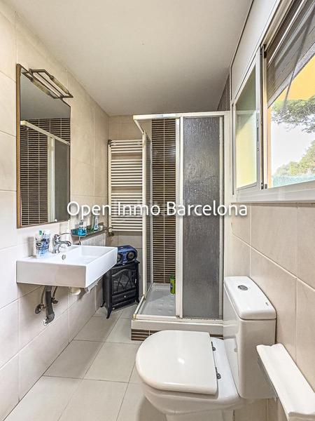 Foto 3a2eb3e5-dce7-40c2-9d1e-01eda42d16d4. Casa  o chalet independiente en venta en levantinamontgavinaquintmar en Sitges