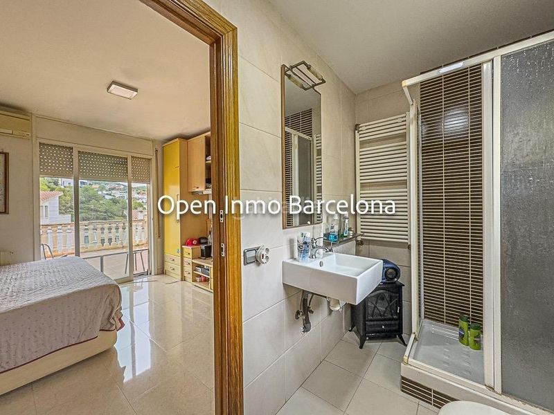 Foto 3a7c100a-8bbb-4c13-bf3d-072154fa4a1e. Casa amb calefacció aparcament a Levantina - Montgavina - Quintmar Sitges