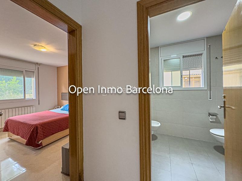 Foto 637f9842-08b7-4ec5-ae76-fa34831f614e. Casa amb calefacció aparcament a Levantina - Montgavina - Quintmar Sitges