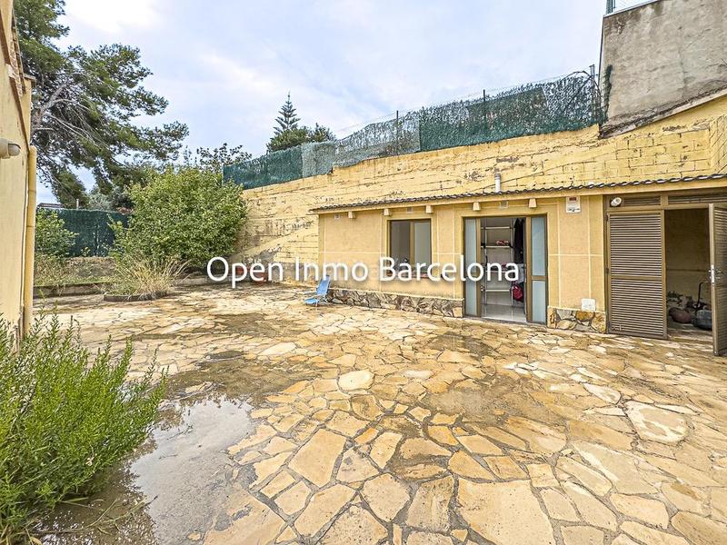 Foto 750d54f3-0dd9-4a7d-ab2a-9605d87bf715. Casa  o chalet independiente en venta en levantinamontgavinaquintmar en Sitges