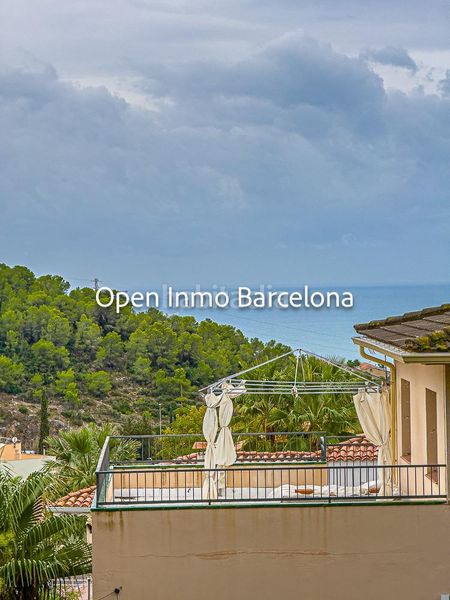Foto b6633ca7-987f-44e0-a9af-7ae48f2a8fc6. Casa amb calefacció aparcament a Levantina - Montgavina - Quintmar Sitges