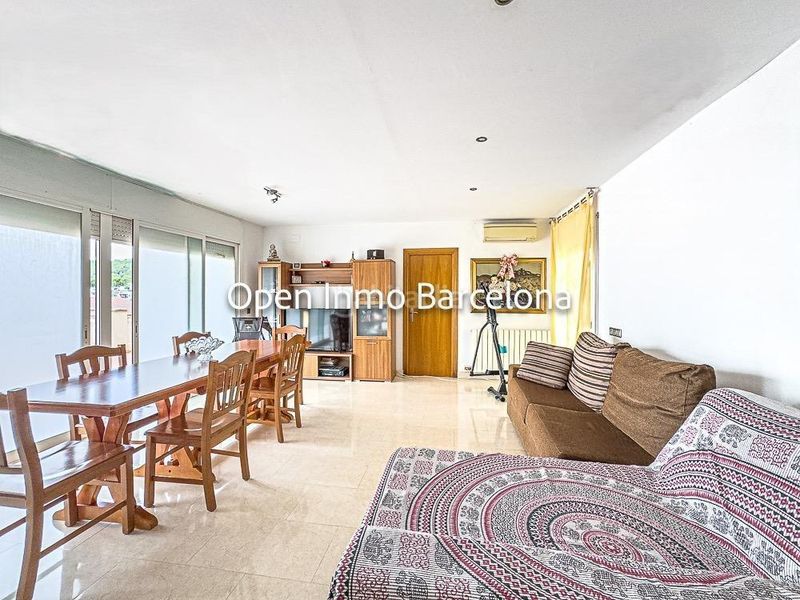Foto b8fc6e5d-727c-4a20-8935-2ef4b92c65fc. Casa amb calefacció aparcament a Levantina - Montgavina - Quintmar Sitges