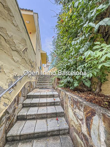 Foto cb86dbb3-50ec-48a8-acb6-622716a28ce8. Casa  o chalet independiente en venta en levantinamontgavinaquintmar en Sitges