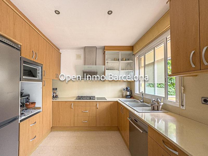 Foto ea38d07b-2685-4ac7-8cbf-8a15c7433446. Casa  o chalet independiente en venta en levantinamontgavinaquintmar en Sitges