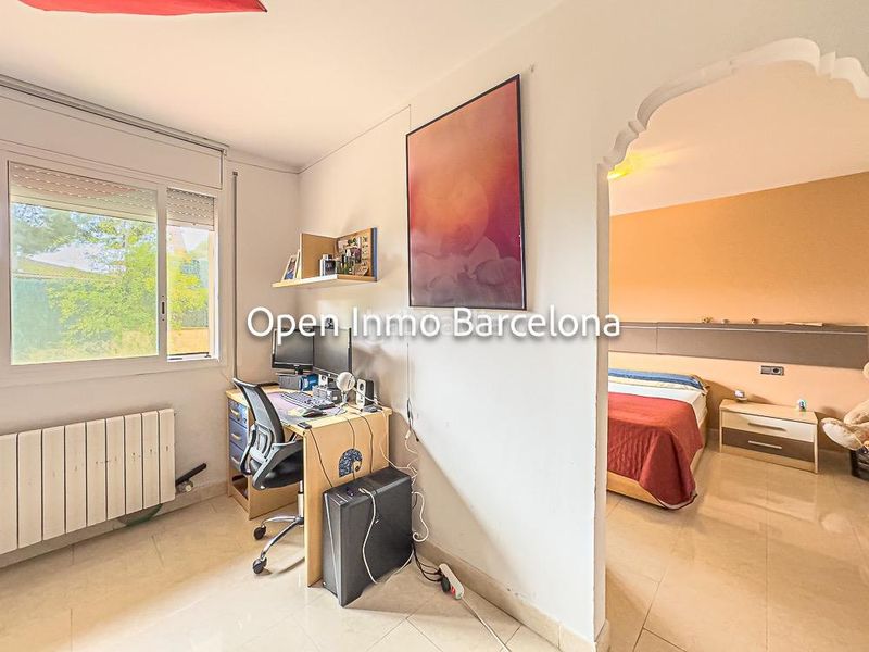 Foto f7875c5e-c9bb-4e75-b2a1-3b02bf61889e. Casa amb calefacció aparcament a Levantina - Montgavina - Quintmar Sitges