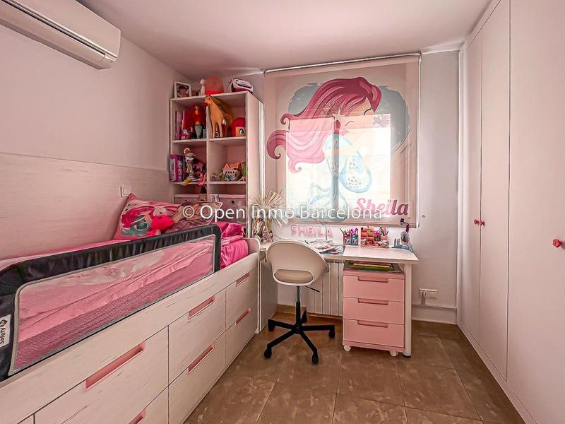 Foto 10f850c6-1f42-4355-8e78-5c6413873194. Duplex con riscaldamento parcheggio piscina in prat de Cunit Cunit