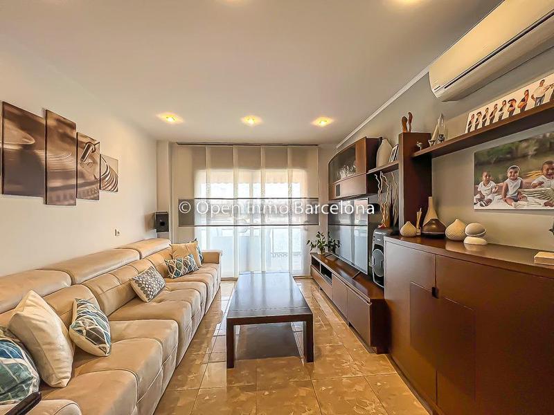 Foto 14adc990-a725-4680-875d-979a1be9b8ed. Duplex con riscaldamento parcheggio piscina in prat de Cunit Cunit