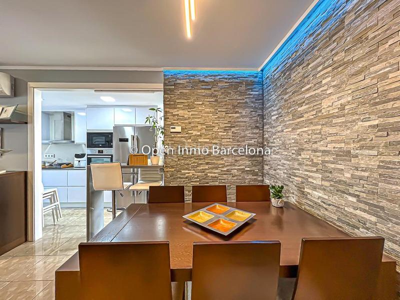 Foto 216ecd34-7285-4e6f-9c9d-0a6f83a9dcb8. Duplex con riscaldamento parcheggio piscina in prat de Cunit Cunit