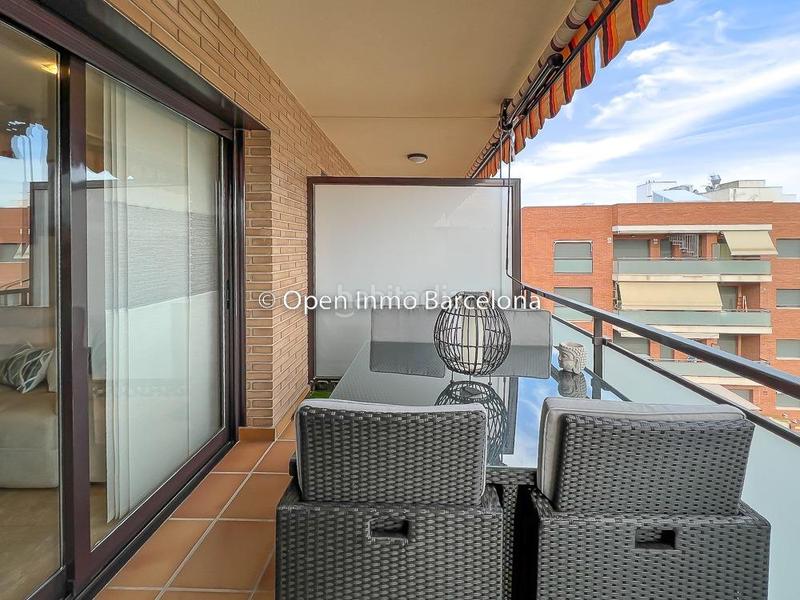 Foto 8c6d1e5c-536e-4354-94c8-3c343ccec8ff. Duplex con riscaldamento parcheggio piscina in prat de Cunit Cunit