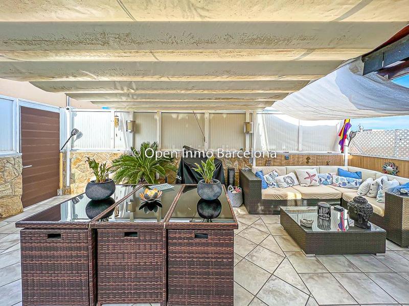 Foto a1c1495e-3a04-49a9-8006-e6cc7b16c0e3. Duplex con riscaldamento parcheggio piscina in prat de Cunit Cunit