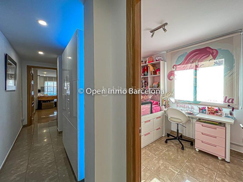 Foto e99233d5-2541-4f00-814d-98382ffb67ba. Duplex con riscaldamento parcheggio piscina in prat de Cunit Cunit