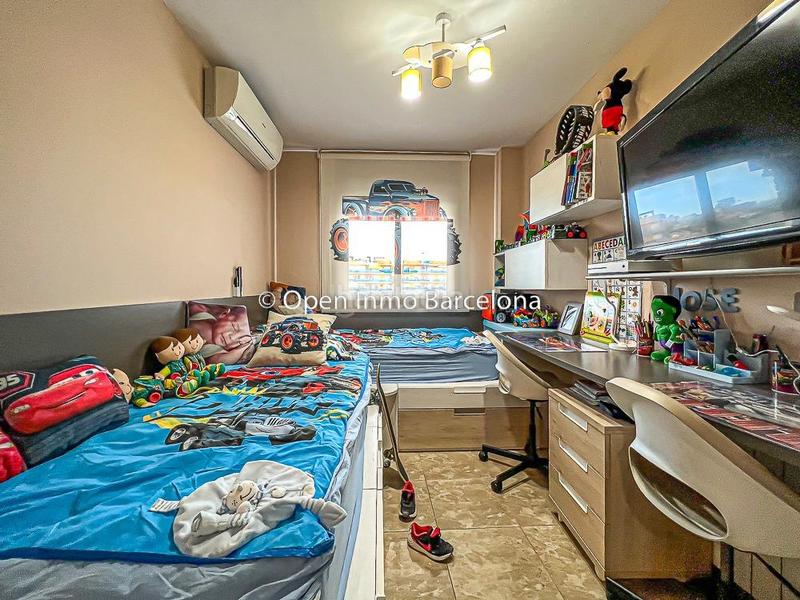 Foto eef6d4e1-ab7f-4e5b-8733-32af4b0cbeee. Duplex con riscaldamento parcheggio piscina in prat de Cunit Cunit
