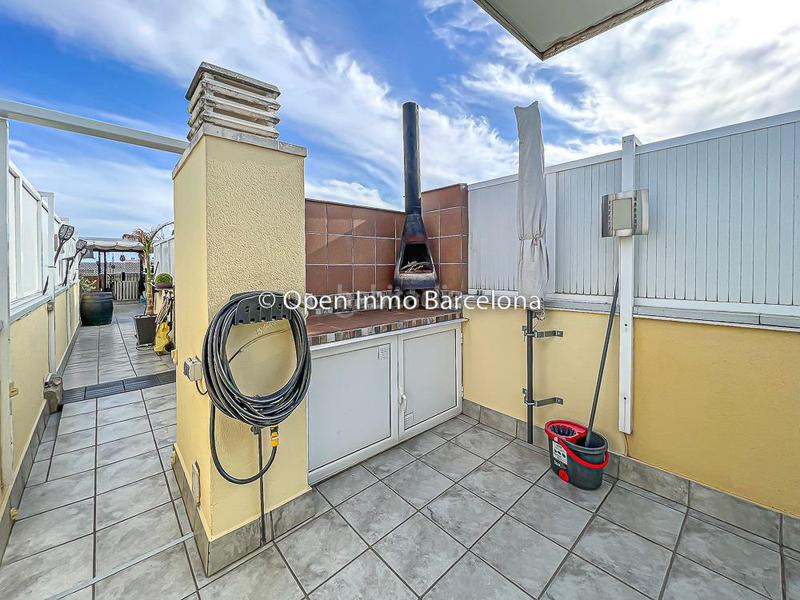 Foto f4e05692-15db-4bbe-baee-5dd72b115b25. Duplex con riscaldamento parcheggio piscina in prat de Cunit Cunit
