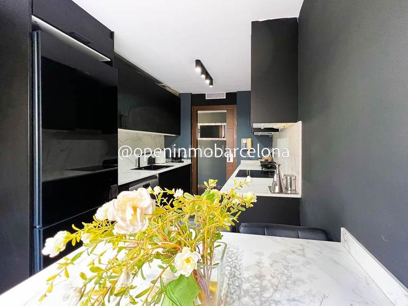 Foto 21c6d23d-e141-4357-8b30-6e3ecf415e3d. Chalet precioso chalet con vistas despejadas en zona montgavina en Sitges