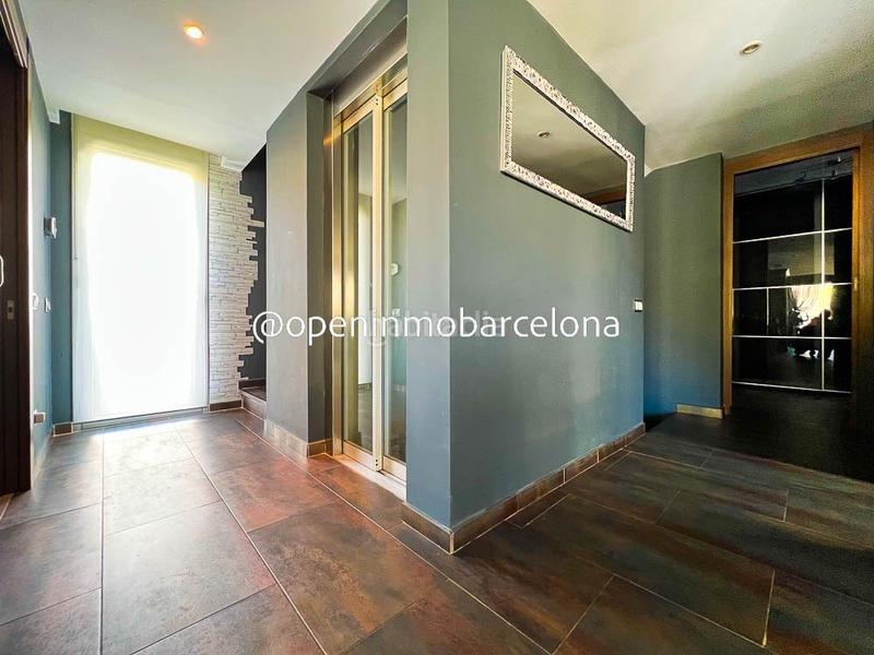 Foto 7a2ee32c-13bd-4666-814a-c1b38ffbab7b. Chalet precioso chalet con vistas despejadas en zona montgavina en Sitges