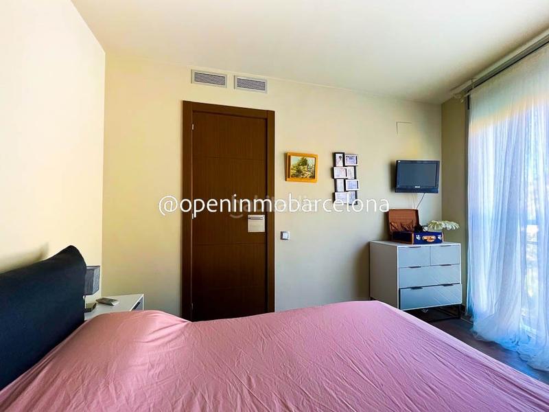 Foto d5a320aa-ffcf-4824-ac9b-e3d203a94a31. Chalet precioso chalet con vistas despejadas en zona montgavina en Sitges