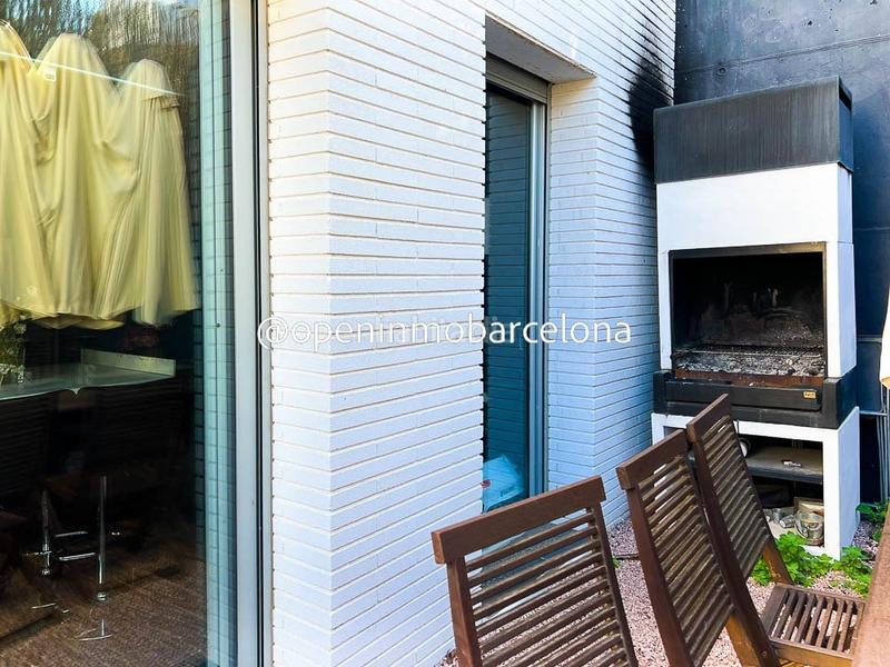 Foto d8045d6c-0221-4848-86b7-3773040611f5. Chalet precioso chalet con vistas despejadas en zona montgavina en Sitges