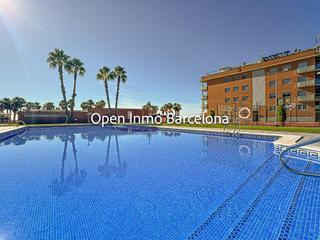 Planta baixa a Les Salines-Pla de Sant Pere. Bonito piso, pk y trastero con gran terraza a 50 m del mar en cu